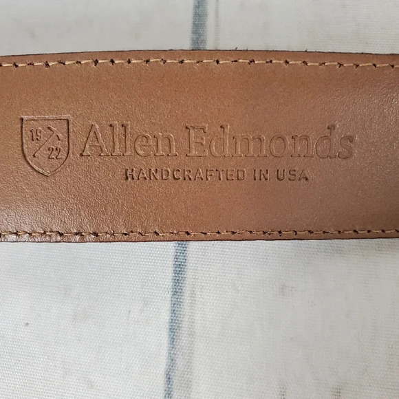 Allen Edmonds Leather Belt Chocolate  Brown Silver Buckle Stamped Size 46 - Picture 2 of 11